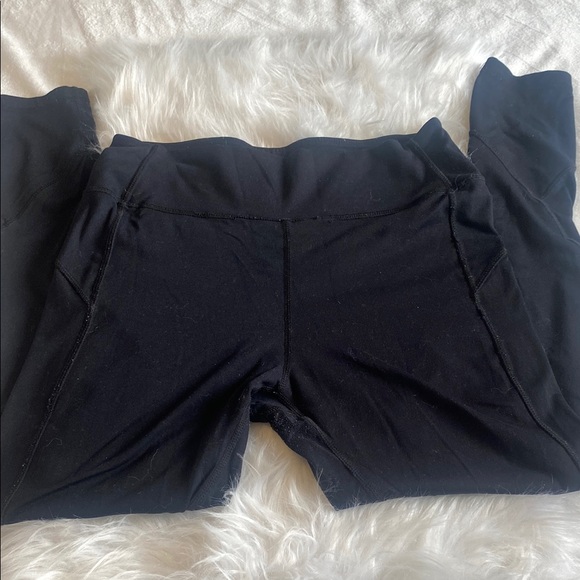 Lululemon Black Leggings Size 10 - Picture 3 of 9